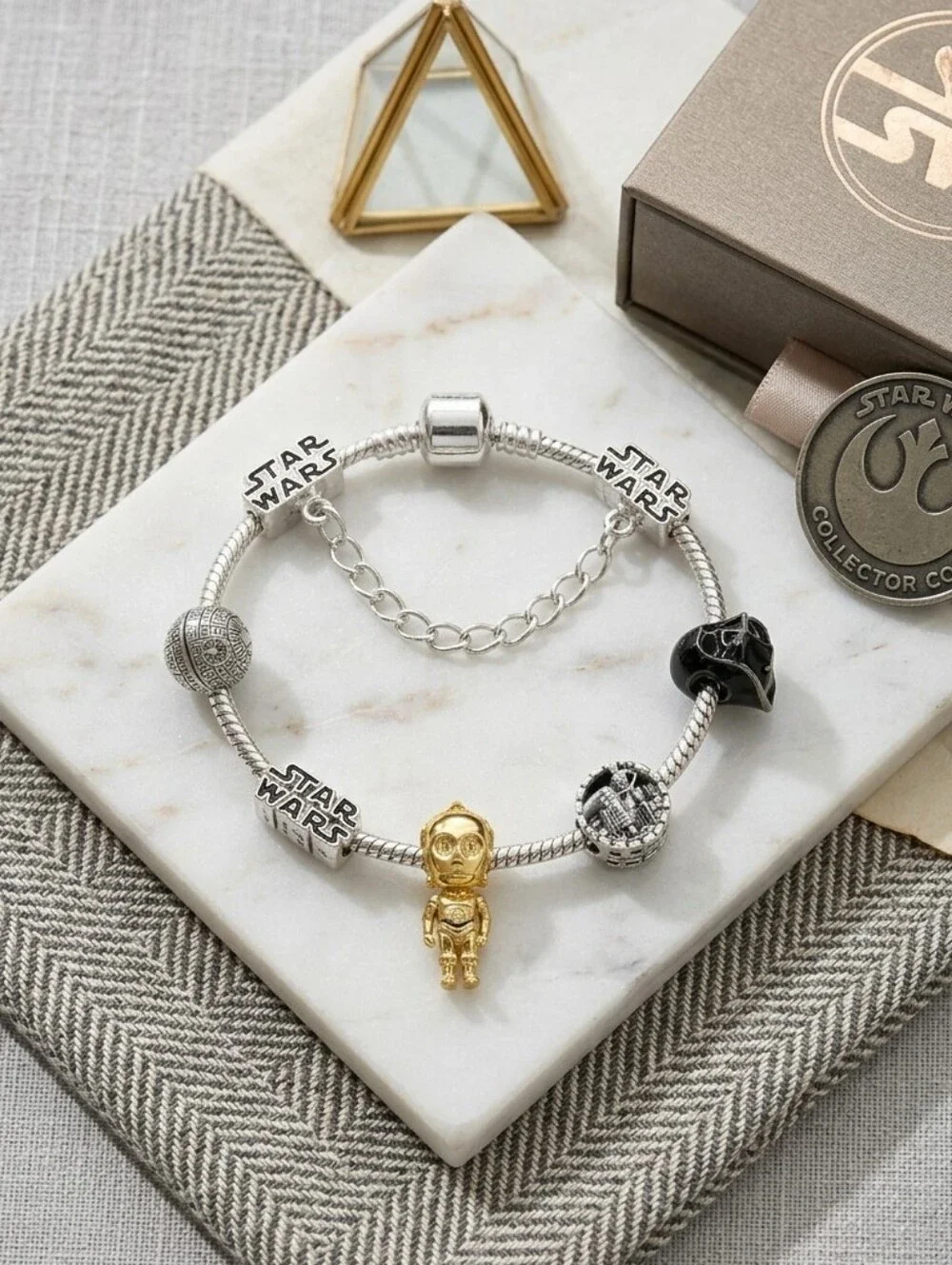 Star Wars Pandora Style Charm Bracelet C3PO Darth Vader Silver Tone